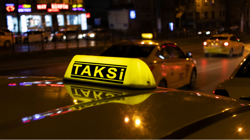 Didimde Gece Hayatının Vazgeçilmezi Taksi Hizmeti